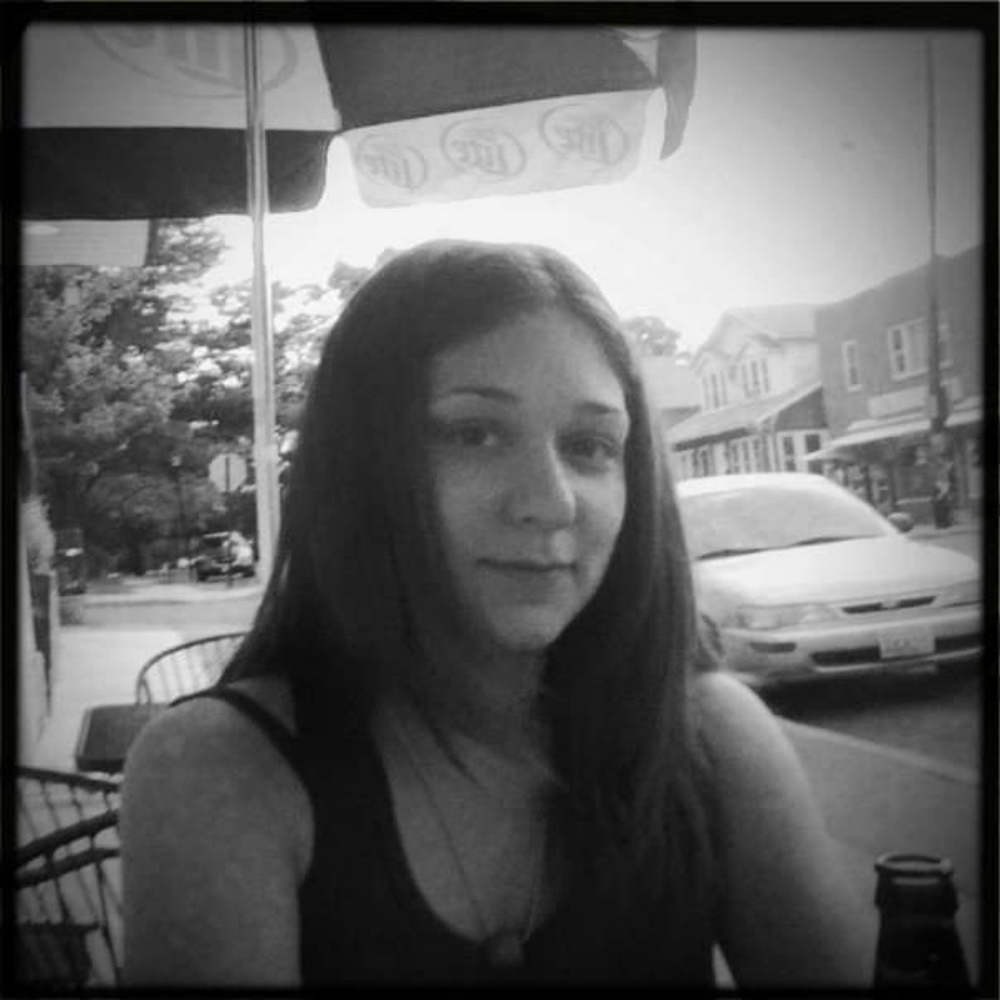 Meet your Posher, Nicole